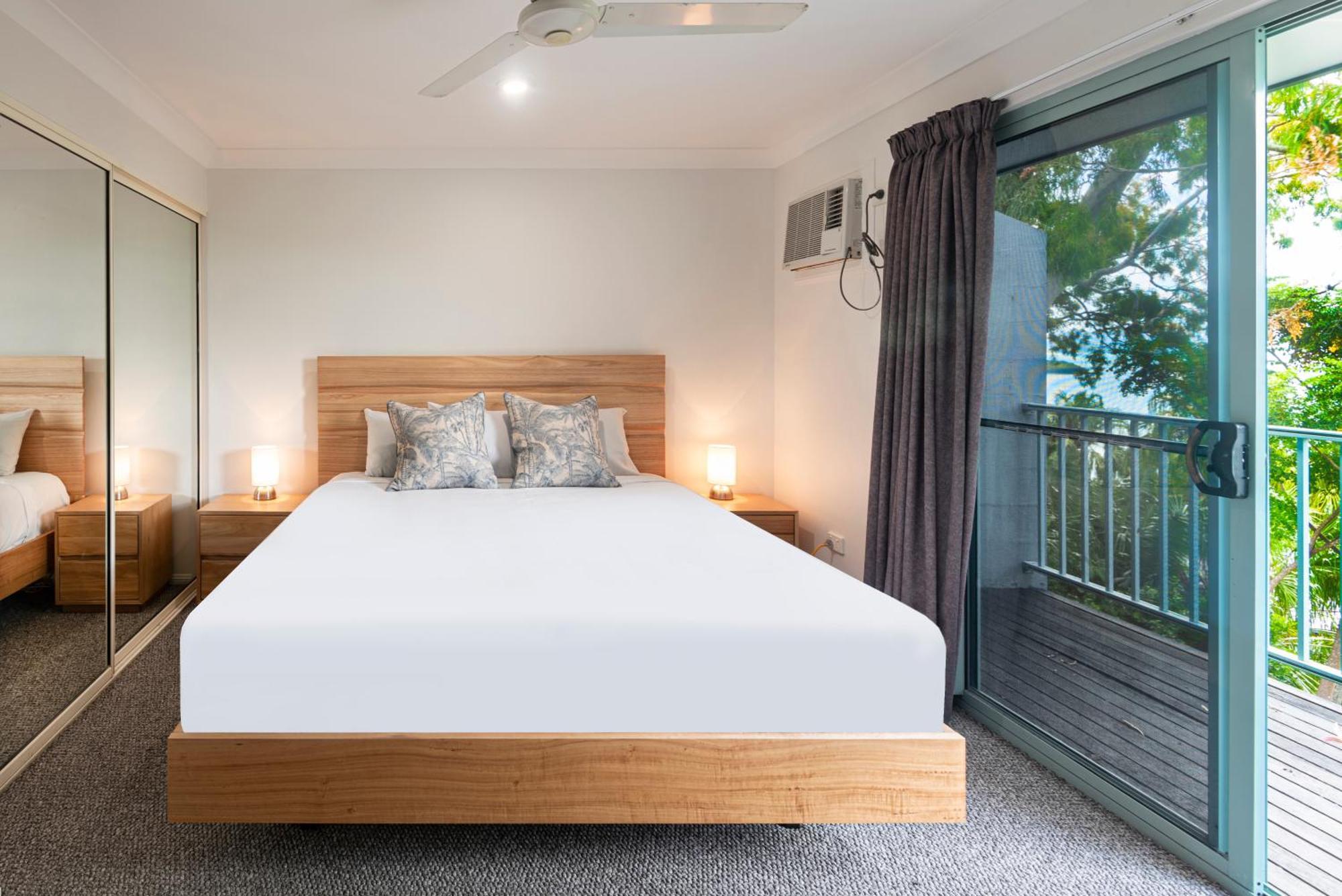 Sunset Waters Apartments 해밀턴아일랜드 외부 사진