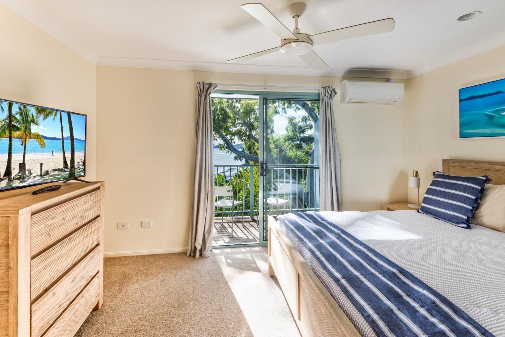 Sunset Waters Apartments 해밀턴아일랜드 외부 사진