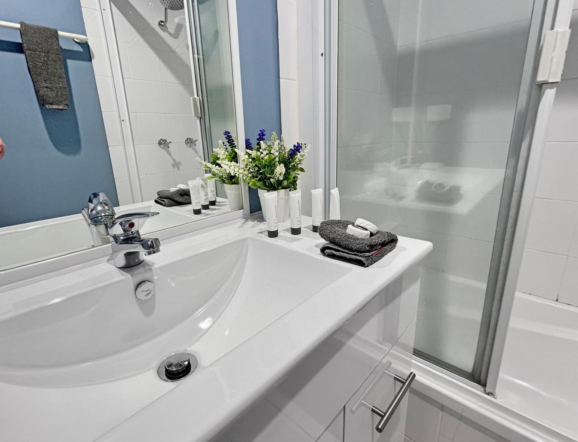 Sunset Waters Apartments 해밀턴아일랜드 외부 사진