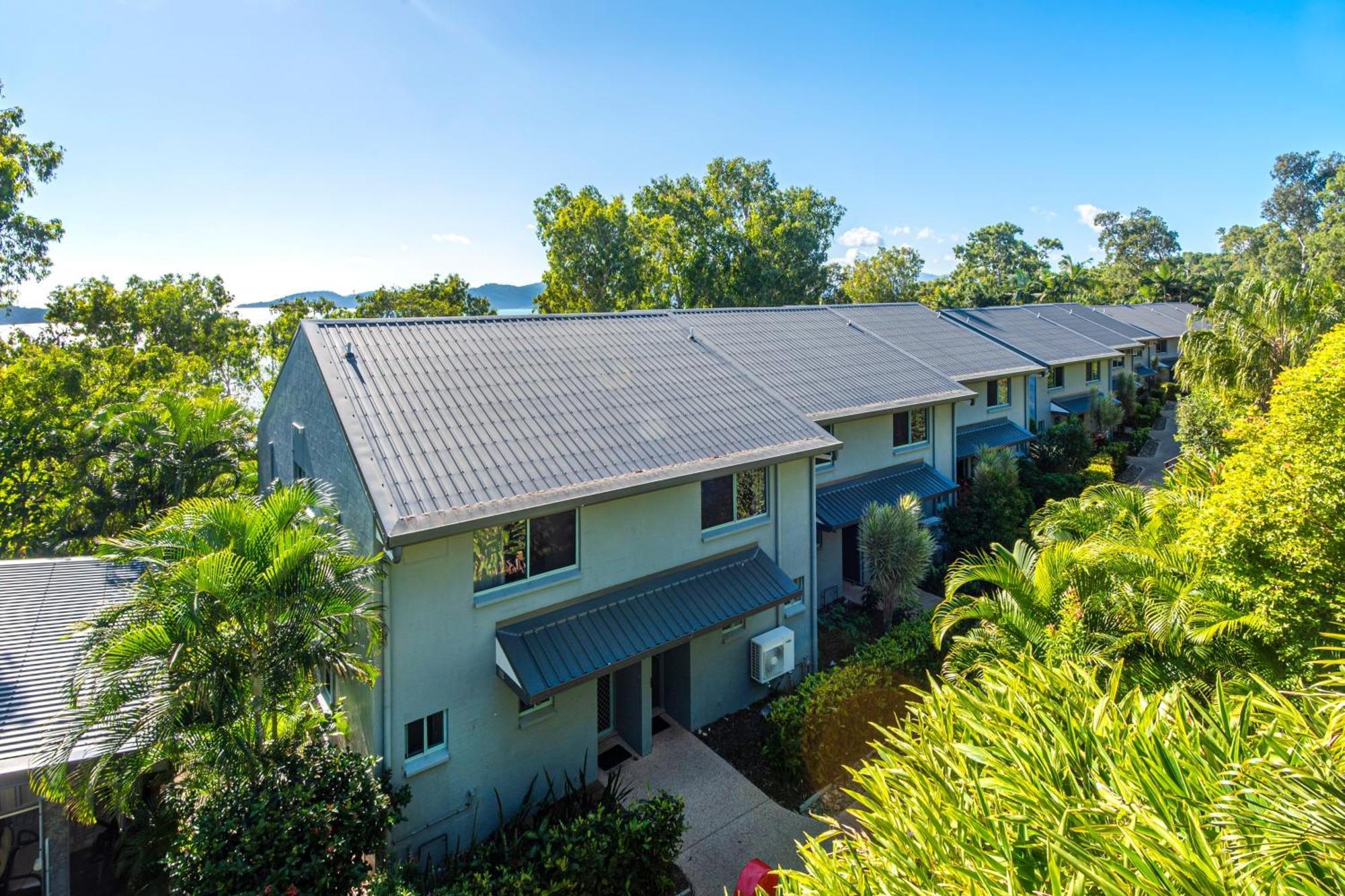 Sunset Waters Apartments 해밀턴아일랜드 외부 사진